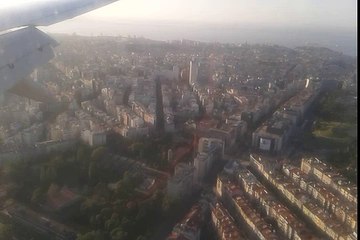 Landind at Lisbon Airport - Ryanair B737 30-05-2016
