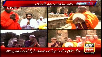 Devotees reach Takhtbai Budhist temples after 20 years hiatus