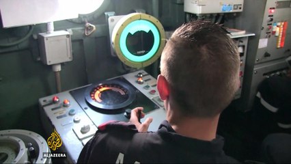 French ship picks up 'EgyptAir black box signals'