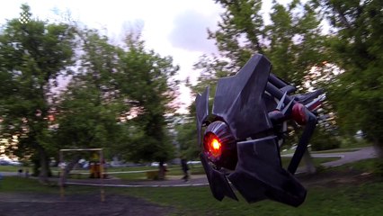 Gamer builds life-sized, working City Scanner drone from Half-Life 2