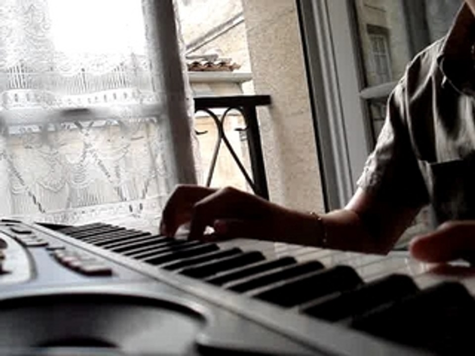 Watching Lara - Yann Tiersen
