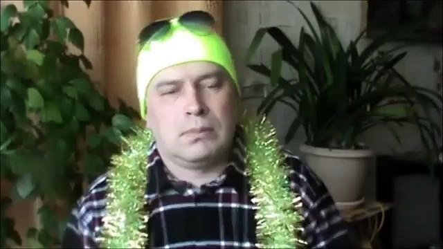 Музыка называется ДЕВУШКА ИЗ ИНТЕРНЕТА — Сочинил музыку Геннадий Горин