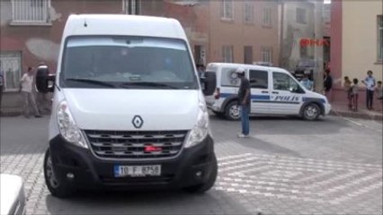 Balıkesir - Edremit'te 3 Ev, Yangında Kül Oldu