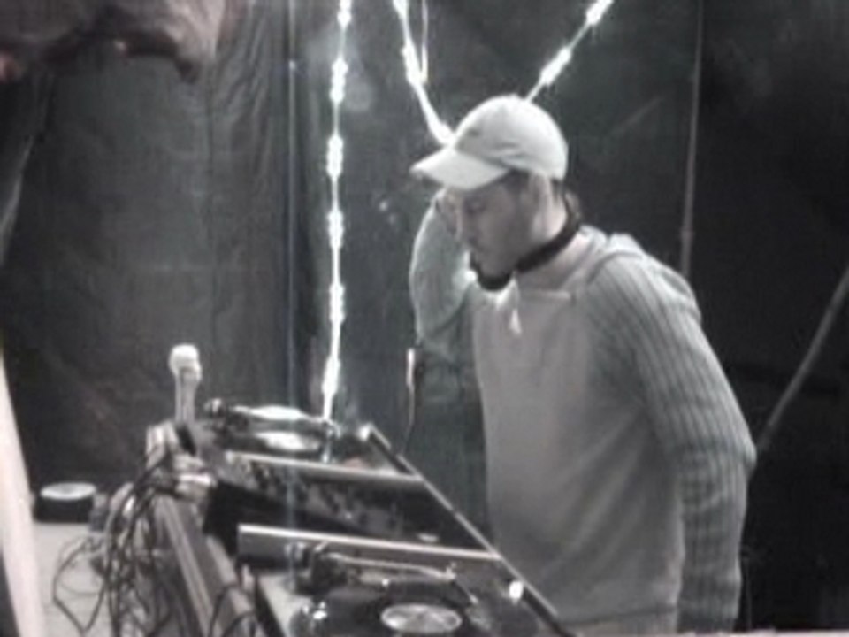 CO2 teknoz 2007 sur le mur des Protonik Vs Psykologic