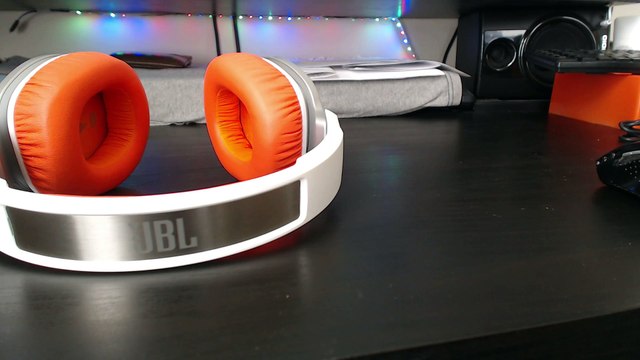 Wiki FM - 24/7 Live Radio | Deep House | Chill Music | Tropical House