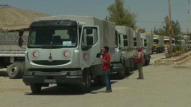 Syrie: les premiers convois humanitaires arrivent à Mouadamiya, ville assiégée - Le 02/06/2016 à 00h00