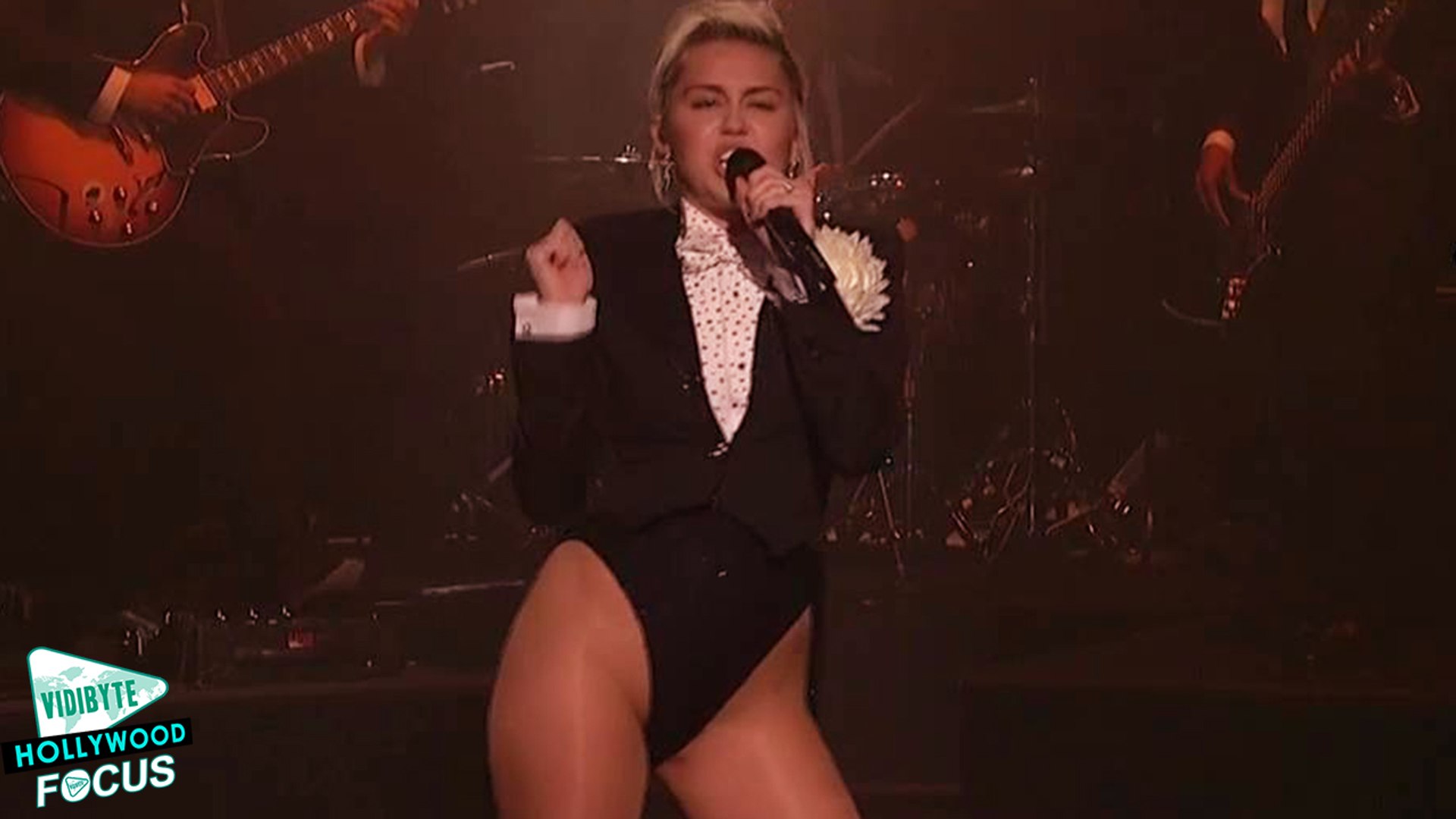 Miley Cyrus Rips Off Clothes Performing ‘I’m Your Man’ On ‘Maya and Marty’ Premiere
