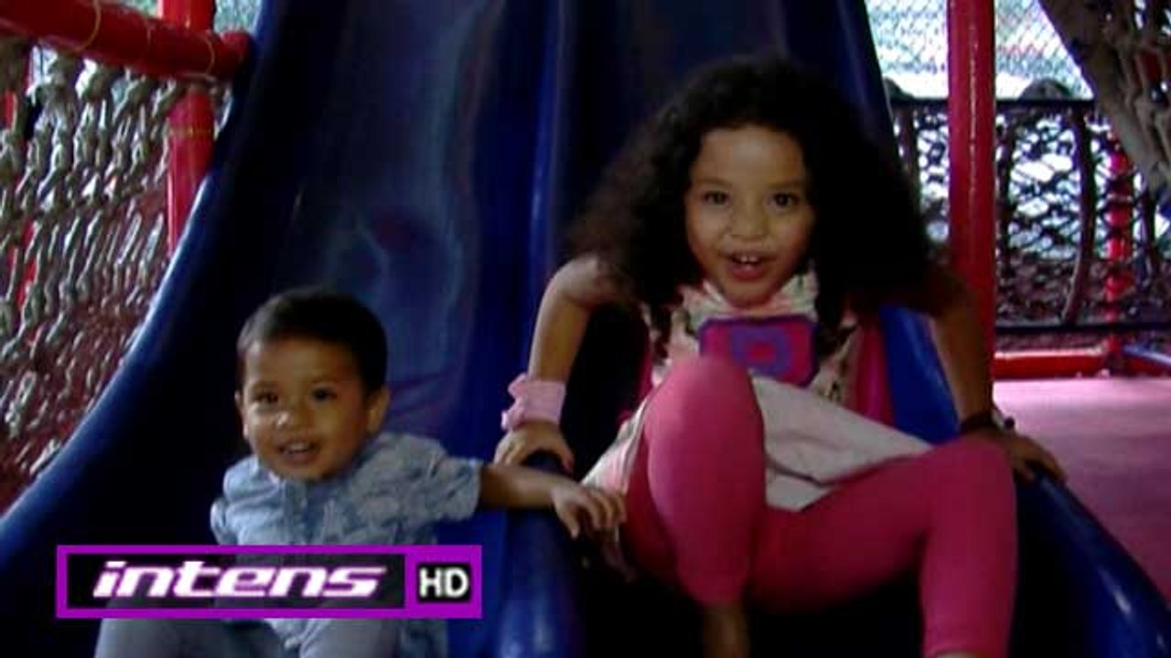 Keseruan Romaria Bersama Adiknya Saat Mencoba Wahana Permainan – Intens 02 Juni 2016