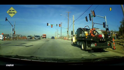 Car Crashes in America USA & Bad Drivers # 37