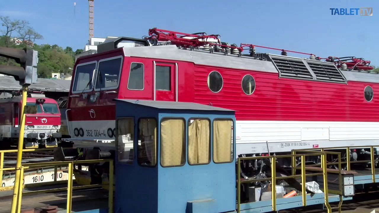 UNIKÁTNY VLAKOVÝ VIDEOPROJEKT: Z tratí opäť do rušňa radu 362 