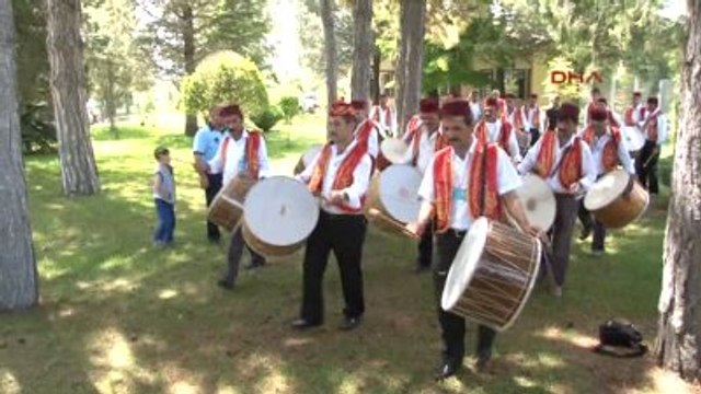 Çorum Ramazan Davulcuları Sahurda 'Mehter Marşı' Çalacak