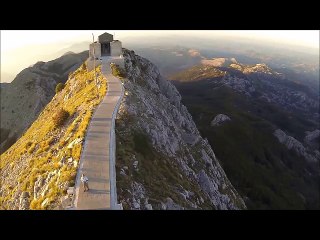 LOVĆEN - NJEGOSEV MAUZOLEJ IZ VAZDUHA