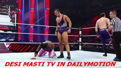 The New Day vs. The Vaudevillains  Raw, May 30, 2016_1