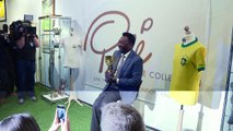 Pelé subasta en Londres 2.000 recuerdos de su carrera