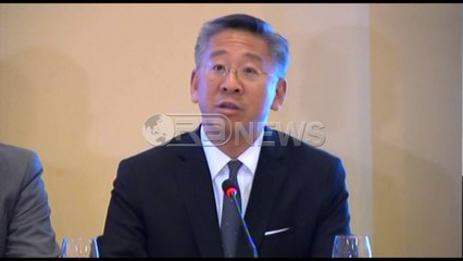 Donald Lu: Politikanët shqiptarë arrogantë. Besojnë se vetëm ata janë të zgjuar mjaftueshëm