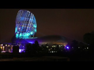 Les illuminations de la Cité du Vin à Bordeaux