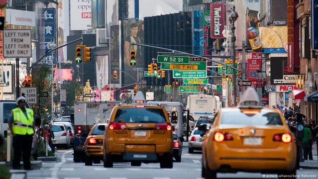 Nova York se prepara para os carros elétricos