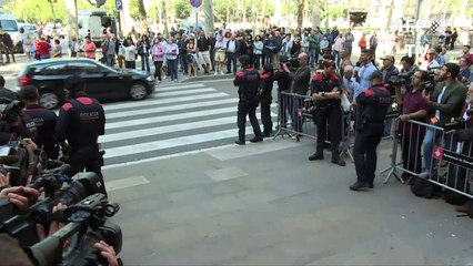 Messi arrive au tribunal pour son procès pour fraude fiscale