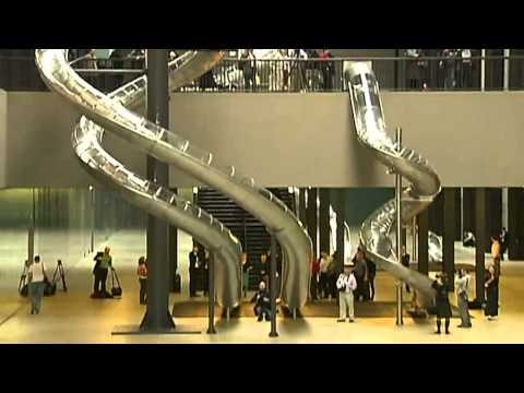 Students slide to classes in Munich