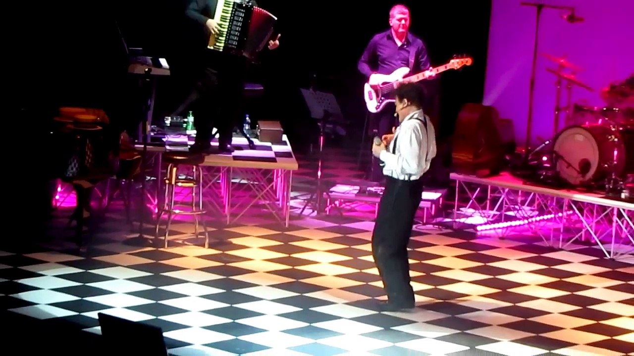 Massimo Ranieri - Aumm aumm (30 aprile 2016 Teatro Alfonso Rendano - Cosenza)