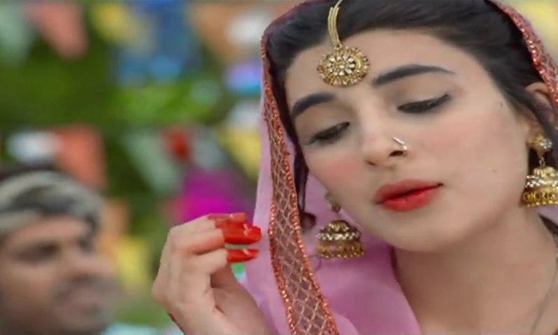 Urwa Hocane - Mein Tenu Samjhawan Ki for Udaari