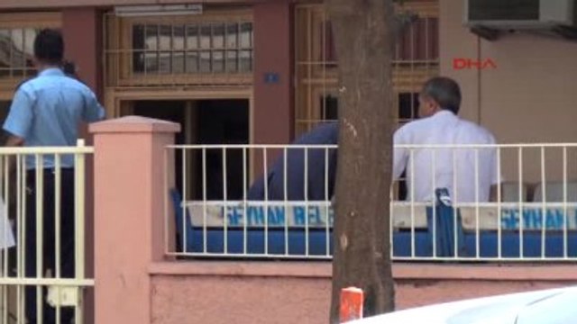 Adana Eşi Tarafından Benzin Dökülerek Yakılan Kadın Öldü