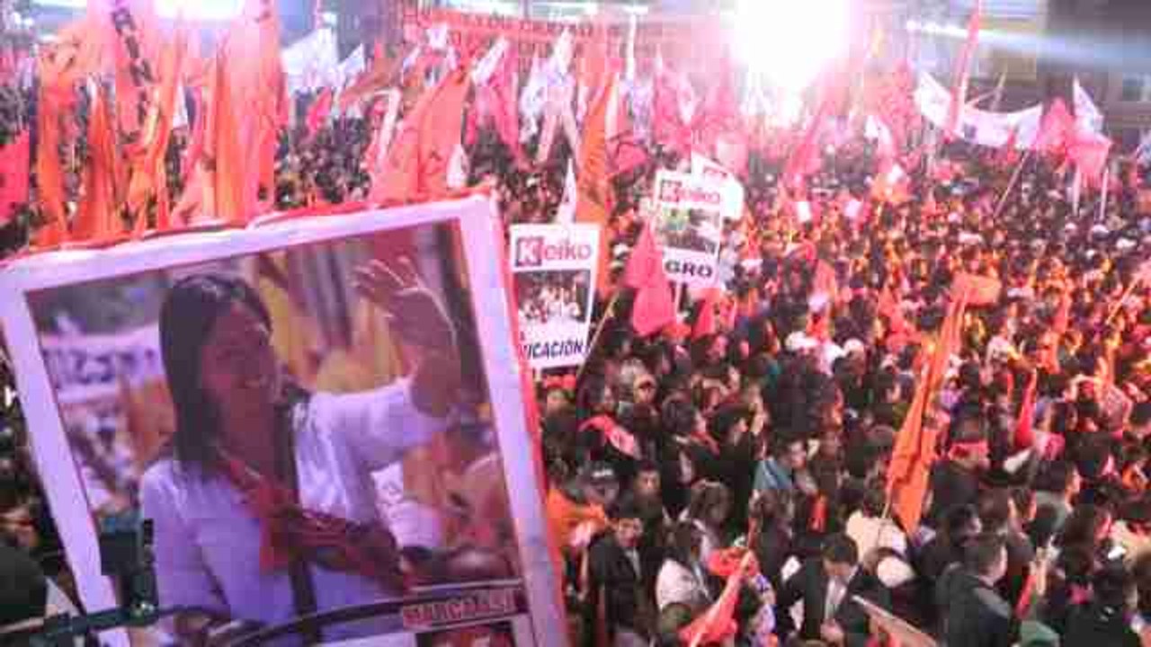 Fujimori y Kuczynski cierran sus campañas para las elecciones del domingo en Perú