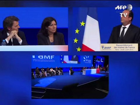 Hollande sur les inondations: l'état de catastrophe naturelle reconnu dès mercredi