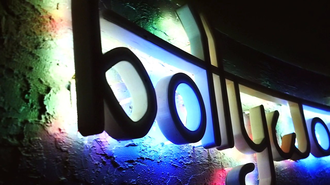 Miss Pooja & Roshan Prince live feat Da Singh RP at "Baisakhi Festival" at Bollywood Lounge, Warsaw.