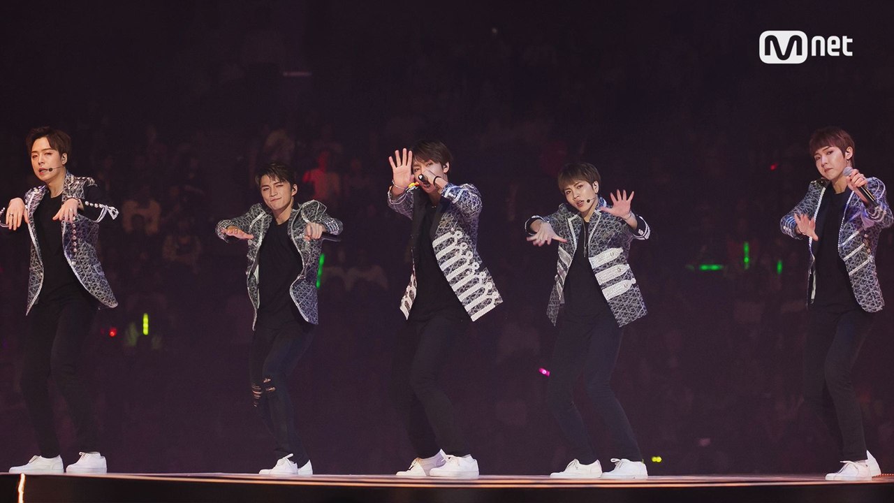 [Special M COUNTDOWN in CHINA] 전설(The Legend) _ INTRO + 반했다(Crush on you)