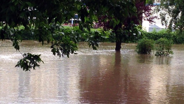 Savigny-sur-Orge. Crue de l'Orge : les inondations du 2 juin 2016.
