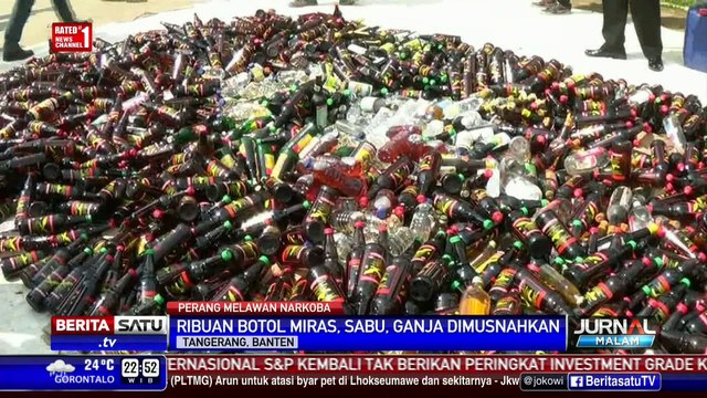 Ribuan Botol Miras dan 8 Kilogram Sabu Dimusnahkan