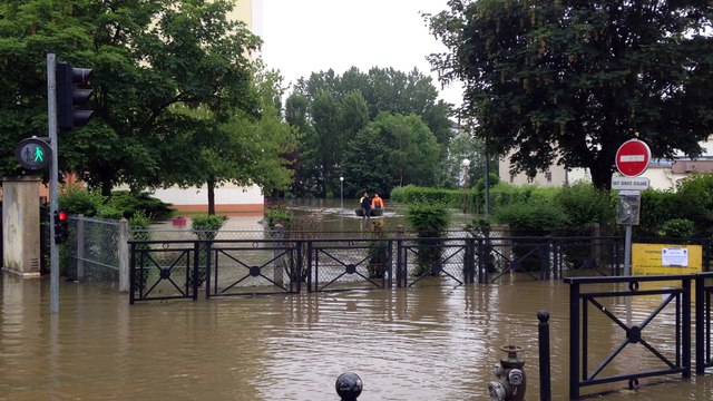 Savigny-sur-Orge. Crue de l'Orge : les inondations du 2 juin 2016.