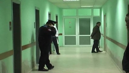 NDIQEN PENALISHT DY MJEKE TE URGJENCES SE KORÇES,NUK DHANE NDIHME NE KOHE LAJM