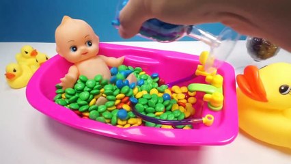 Learn Colors Baby Doll Bath Time M&M's Chocolate Peppa Pig Coloring Book