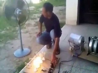 پاکستانی اس بھائی کا ٹیلنٹ کسی انگریز سے کم نہیں ہے جس اپنے دماغ سے مفت میں بجلی