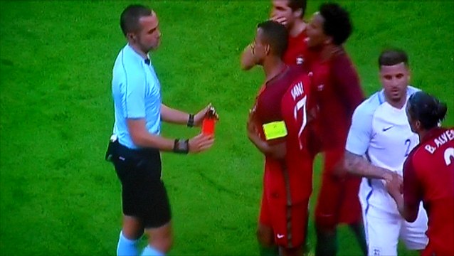 Bruno Alves Red Card For A Crazy High Tackle vs Harry Kane!