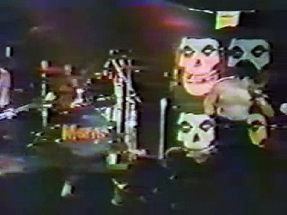 Misfits 16/23 We Are 138 Live at The Channel Club 20 Mar 1983