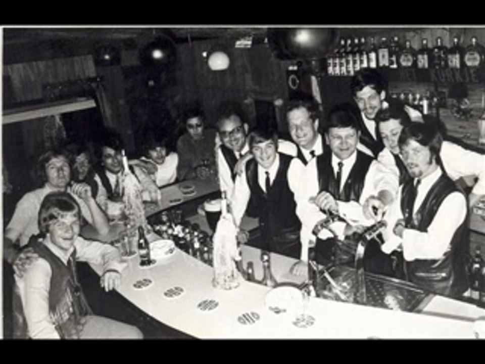 Op de wip - dutch lady rain & barkeepers