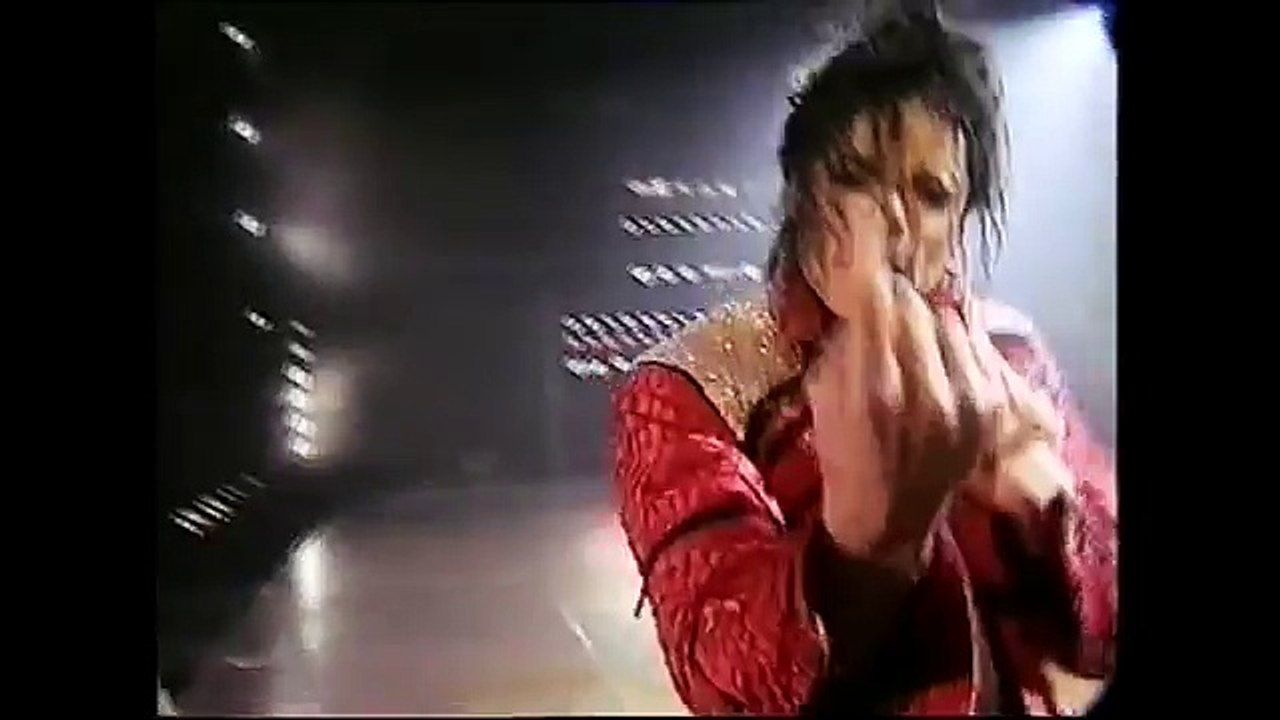 Michael Jackson beat it live in bucharest in 1992.