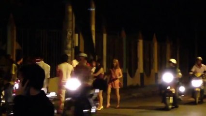 Đâm chém nhau kinh hoàng 1 tại beer club