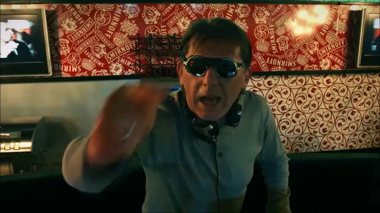 DJ Ostkurve feat. Seaside Clubbers - Feiern (We didn't start the fire) (P!crash Remix)