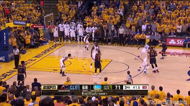 Dellavedova Hits Iguodala in the Groin Cavaliers vs Warriors Game 1 June 2, 2016 NBA Finals