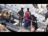 Otranto (LE) - Sbarco di migranti, arrestati due scafisti brindisini (02.06.16)