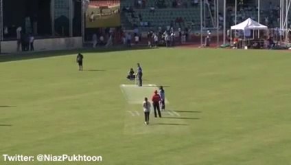 Umar Akmal gets bowled out by a girl