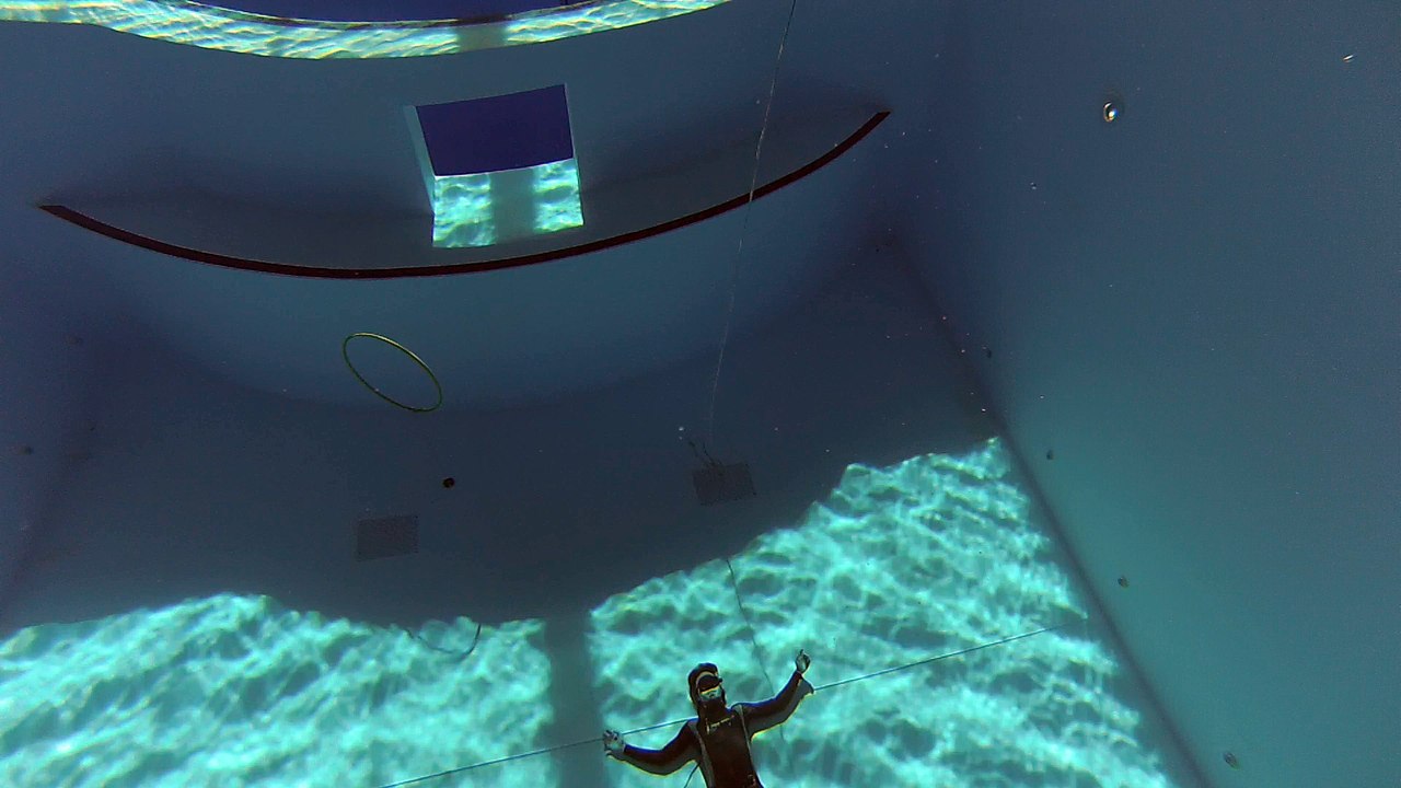 Plongée à Bron, Rhône-Alpes - Sébastien Ricci