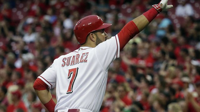 Reds Spoil Baker's Return to Cincinnati