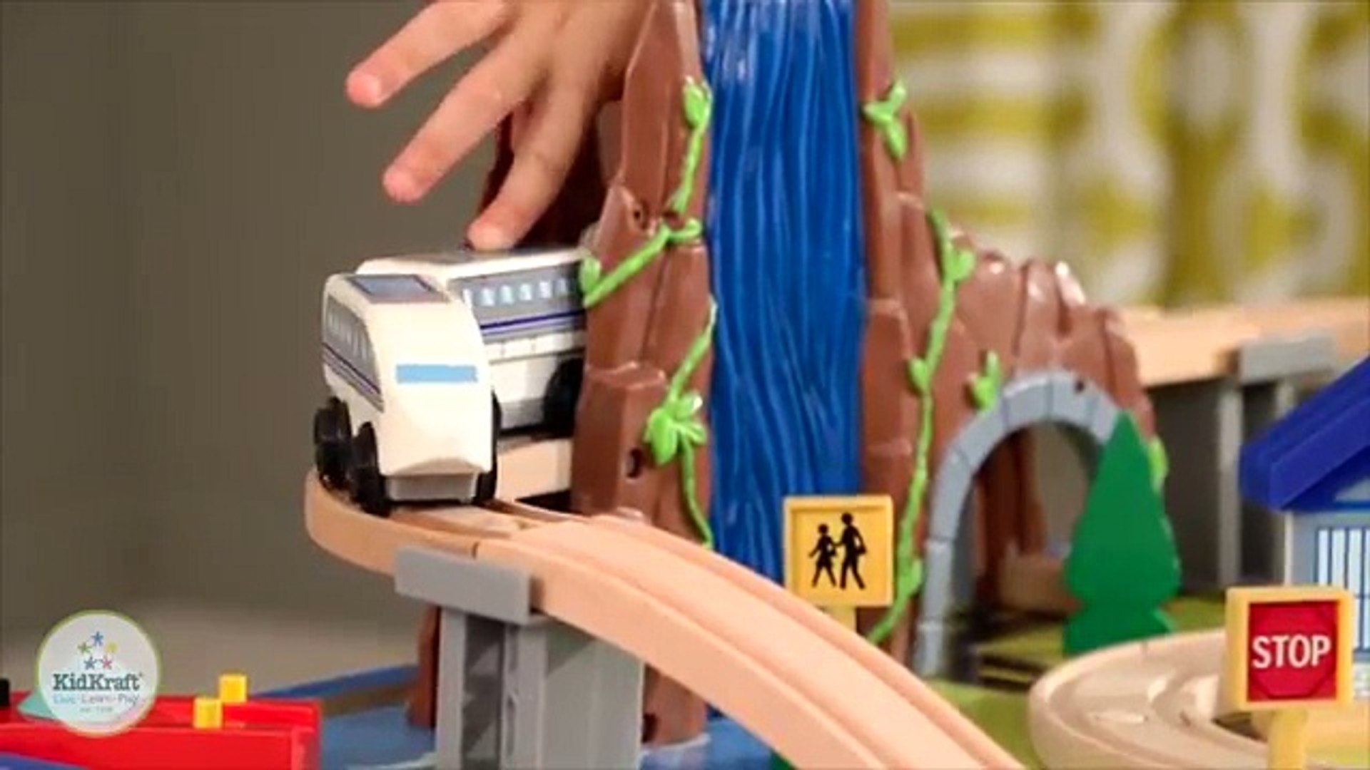 kidkraft rapid waterfall train table