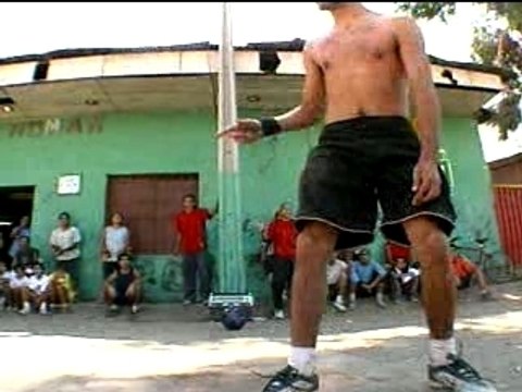 Nike - Soccer - Freestyle Football Street