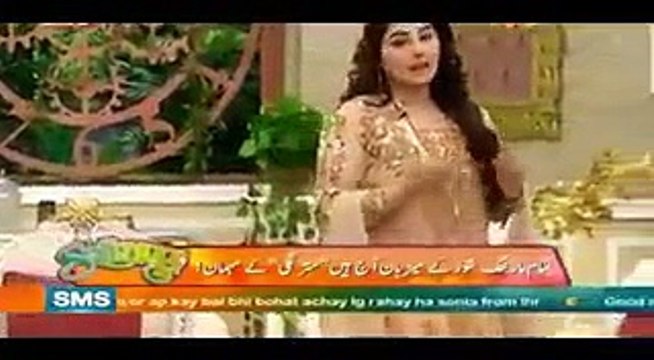 A Girl Making Fun of Shaista Lodhi And Nida Yasir